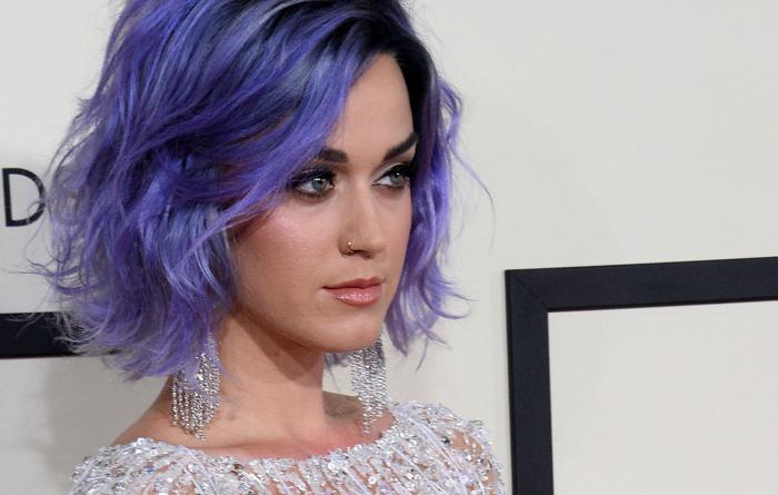 Katy-Perry-solemn-in-Grammys-anthem-for-domestic-violence-survivors