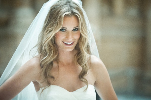wedding-hairstyles-with-veil